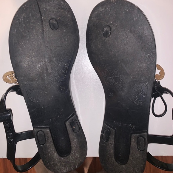 FENDI Jelly Sandal - plastic, pool sandal slide - Picture 4 of 10